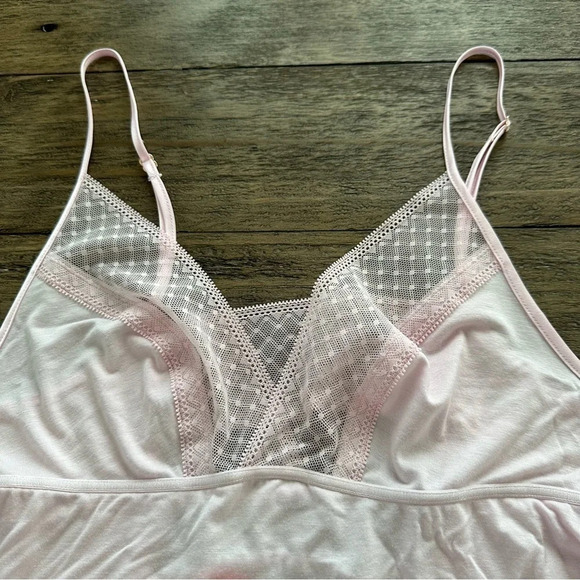 Victoria’s Secret size Medium Baby Pink Modal Knit Sleep Dress Chemise Lace Trim - Picture 4 of 7